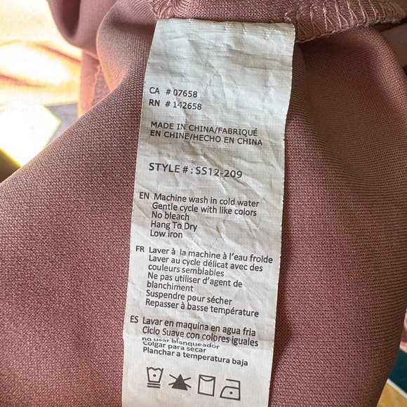 Revamped, size M, blush skinny pants, pockets, belted, soft, stretchy waist - Picture 9 of 9